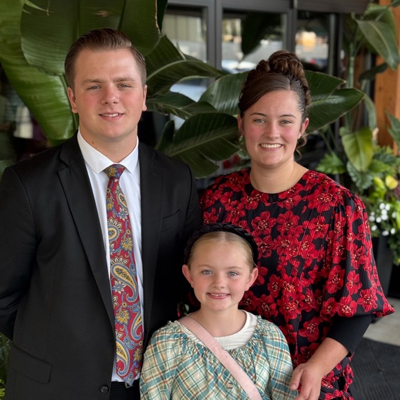 meet your posher - Picture 4 of 16